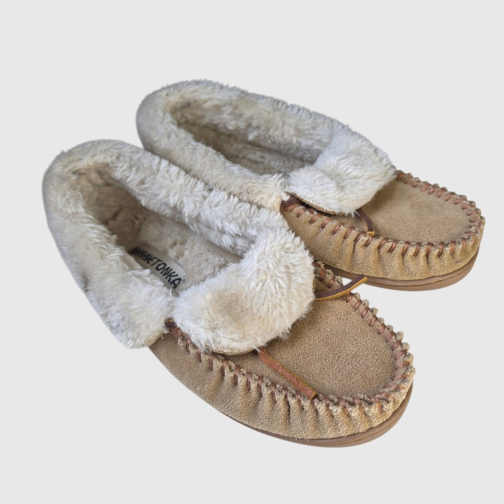 Minnetonka Cabin-Core Moccasin Slippers Size 7 Suede Faux Fur Tan Cozy Lounge